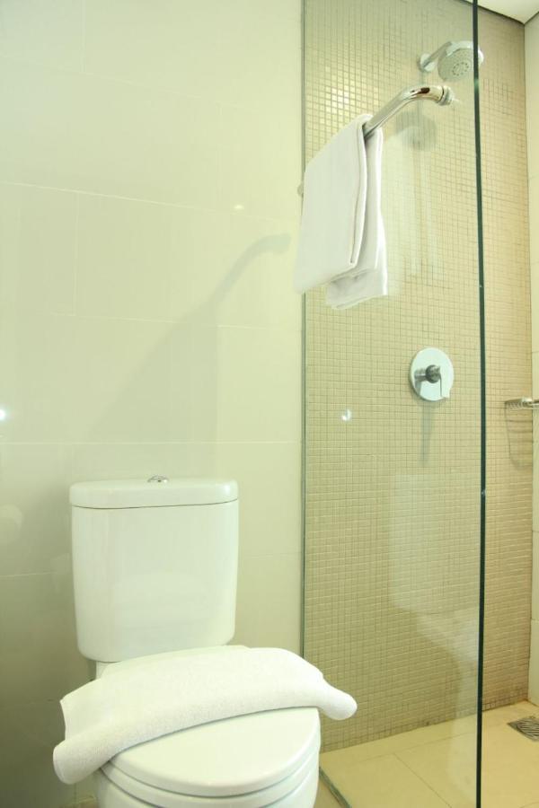 Soll Marina Hotel Serpong Εξωτερικό φωτογραφία