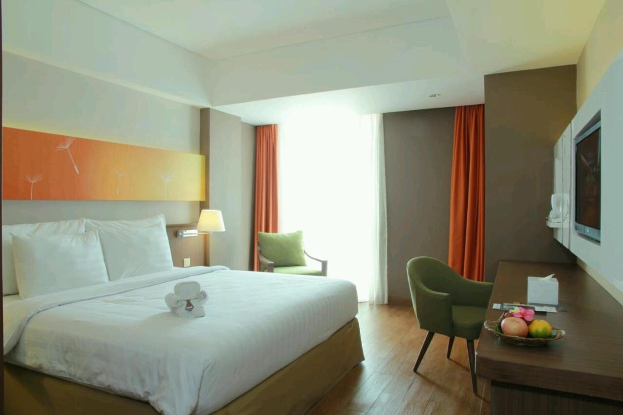 Soll Marina Hotel Serpong Εξωτερικό φωτογραφία