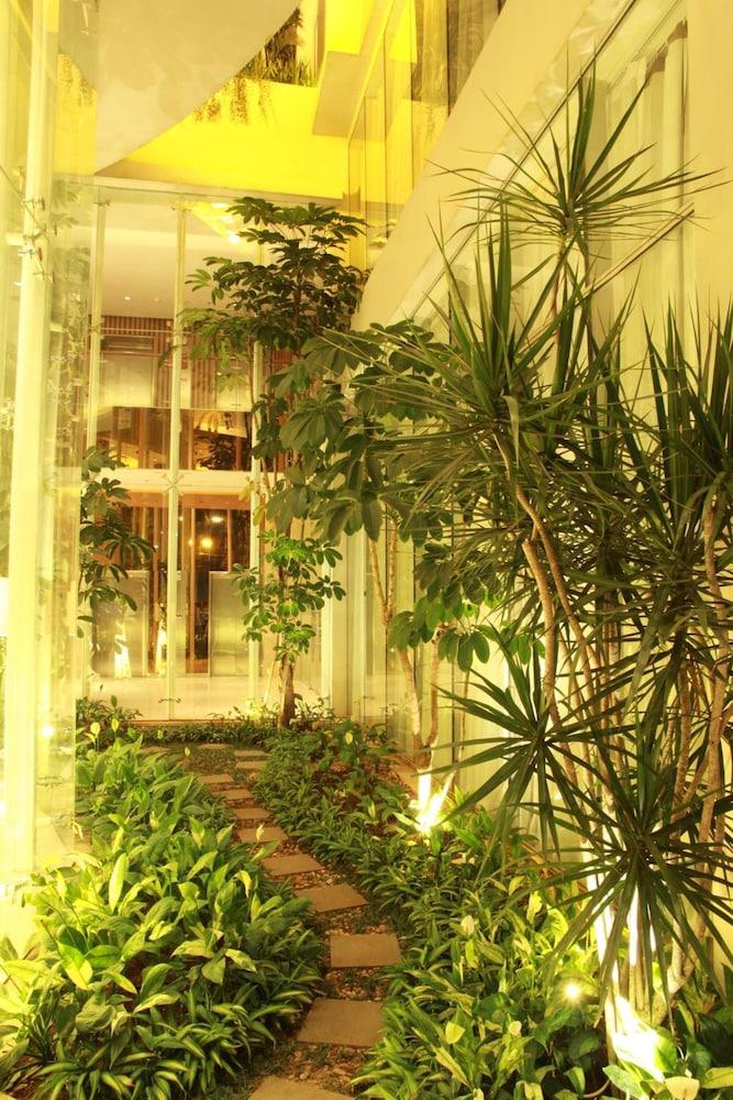 Soll Marina Hotel Serpong Εξωτερικό φωτογραφία