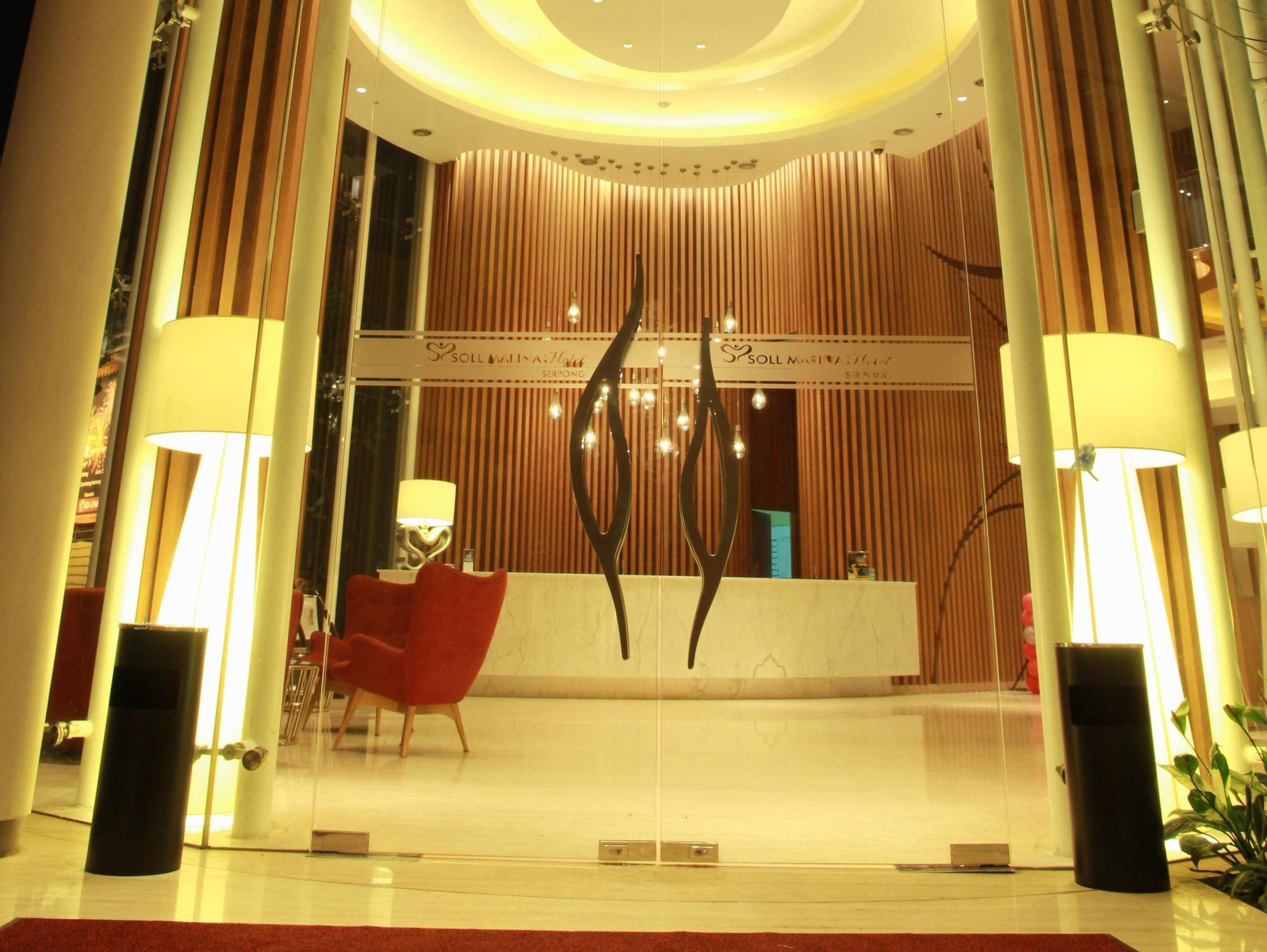 Soll Marina Hotel Serpong Εξωτερικό φωτογραφία